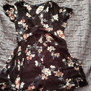 American Eagle Shorts Romper tie front